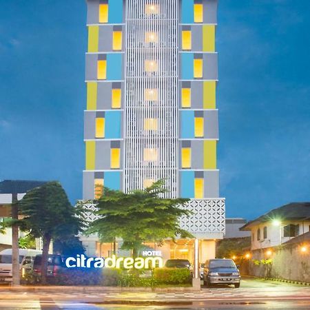 Hotel Citradream Semarang Eksteriør billede